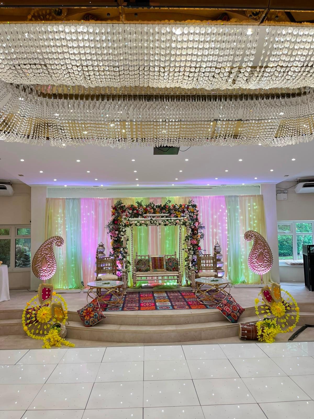 What a Mehndi or Henna night looks like at Blotts